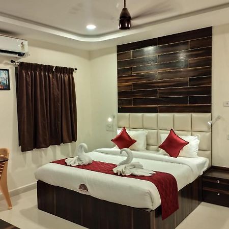 Annai Residency Hotel Vellore Bagian luar foto
